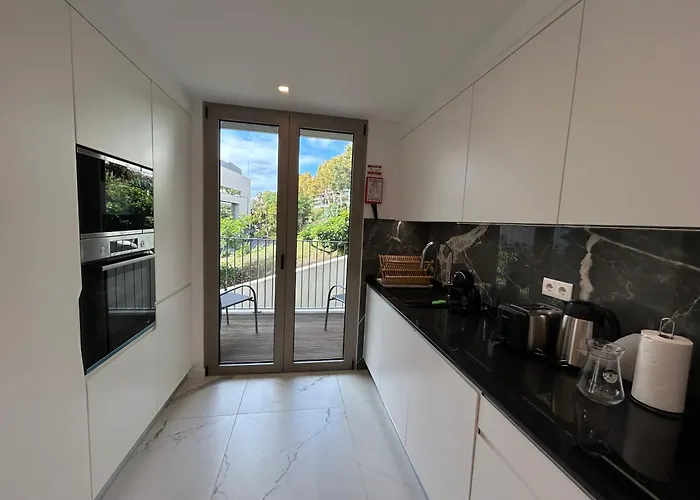 Astro Ilheu Madeira * Funchal (Madeira)